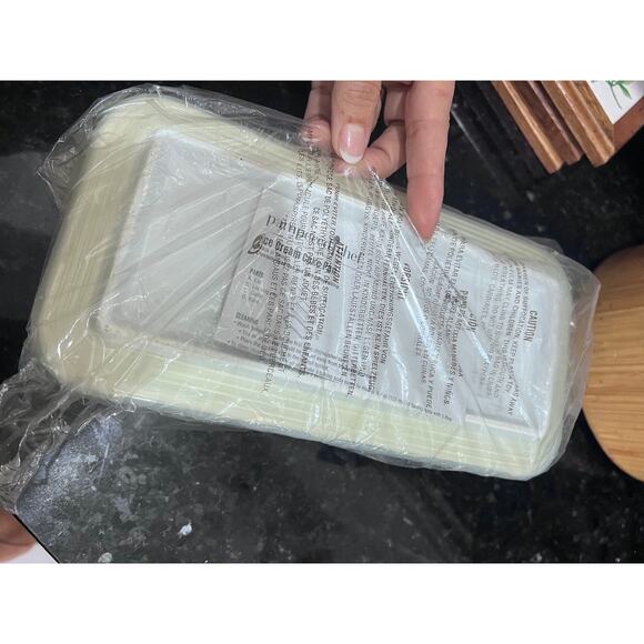 NEW Pampered Chef Ice Cream Cake Pan Mold w/ Lid & Removable Base Insert - Picture 6 of 6